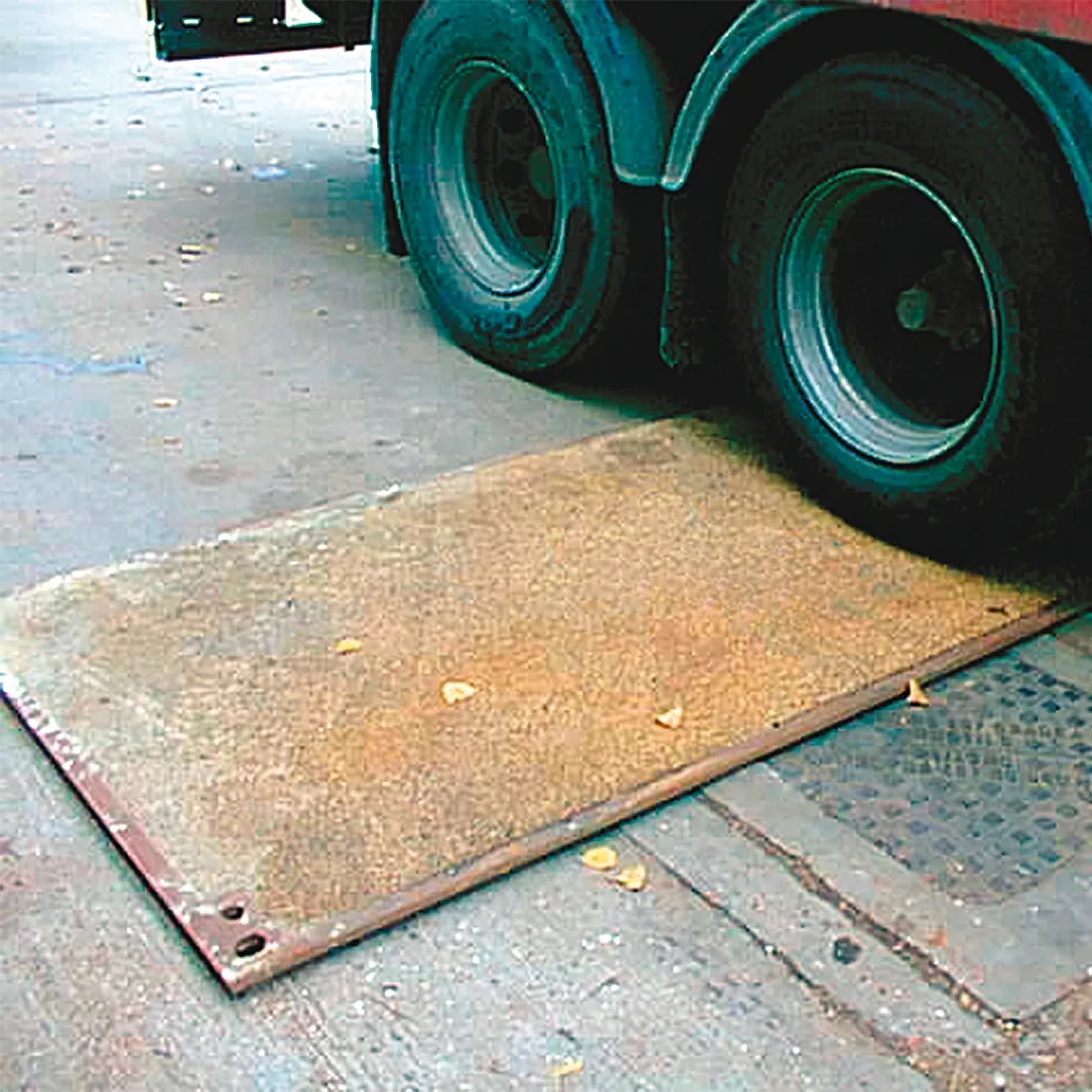 Road Plates