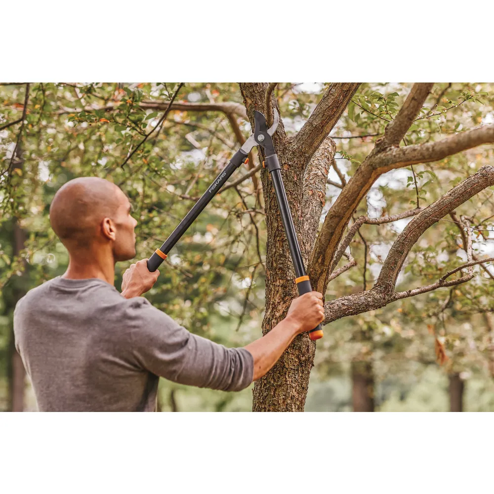 Fiskars Solid L11 Bypass Loppers