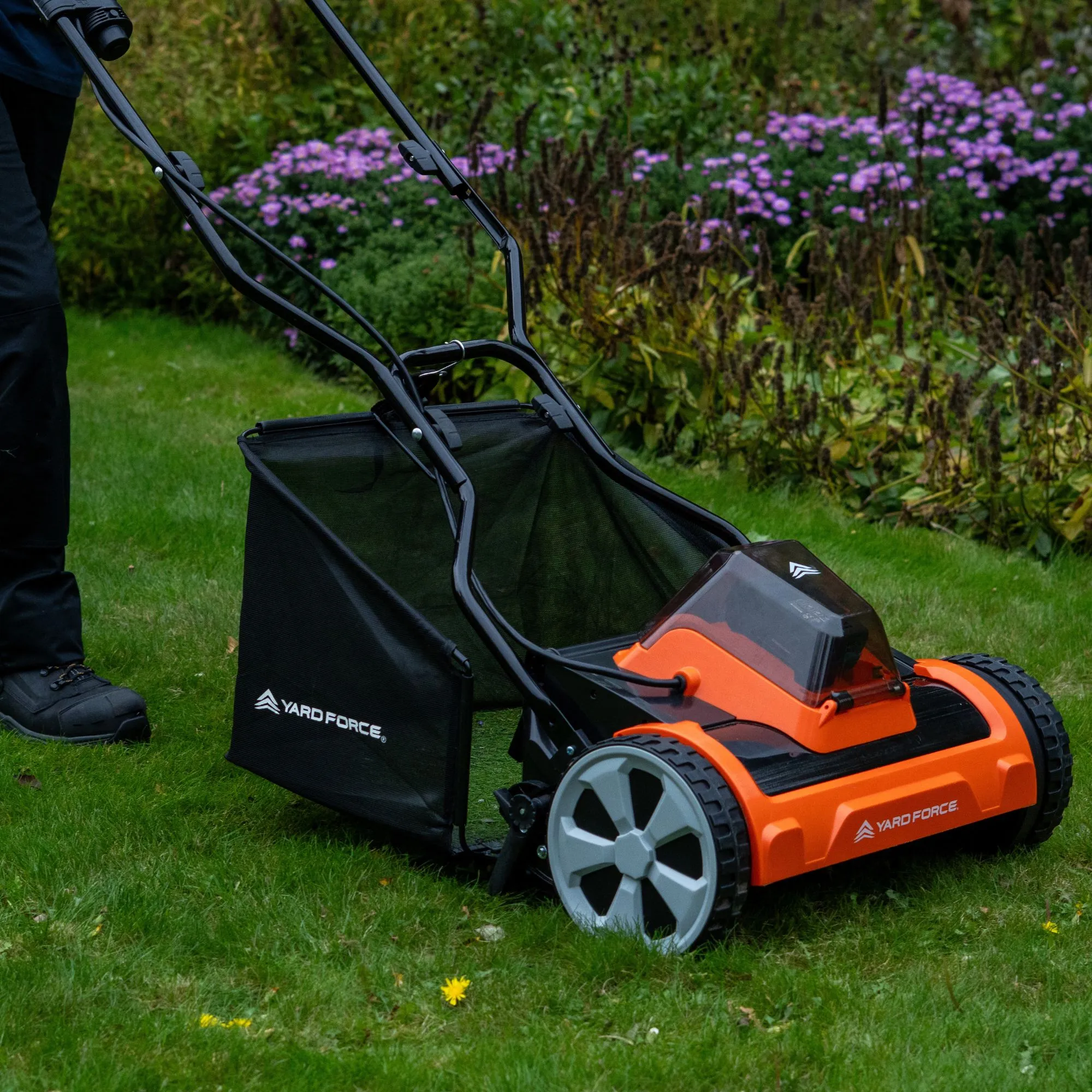 Yard Force 20V 38cm Cylinder Cordless Lawnmower