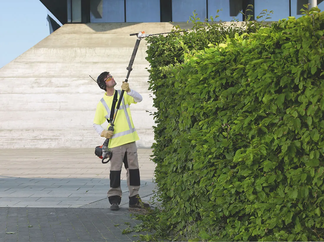 Long-Handled Hedge Trimmer - Petrol