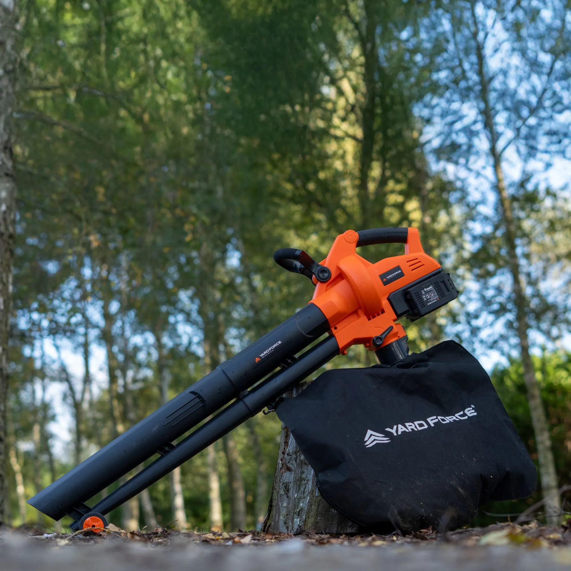 Yard Force 40V/4.0Ah (2x20V) Cordless Blower & Garden Vacuum