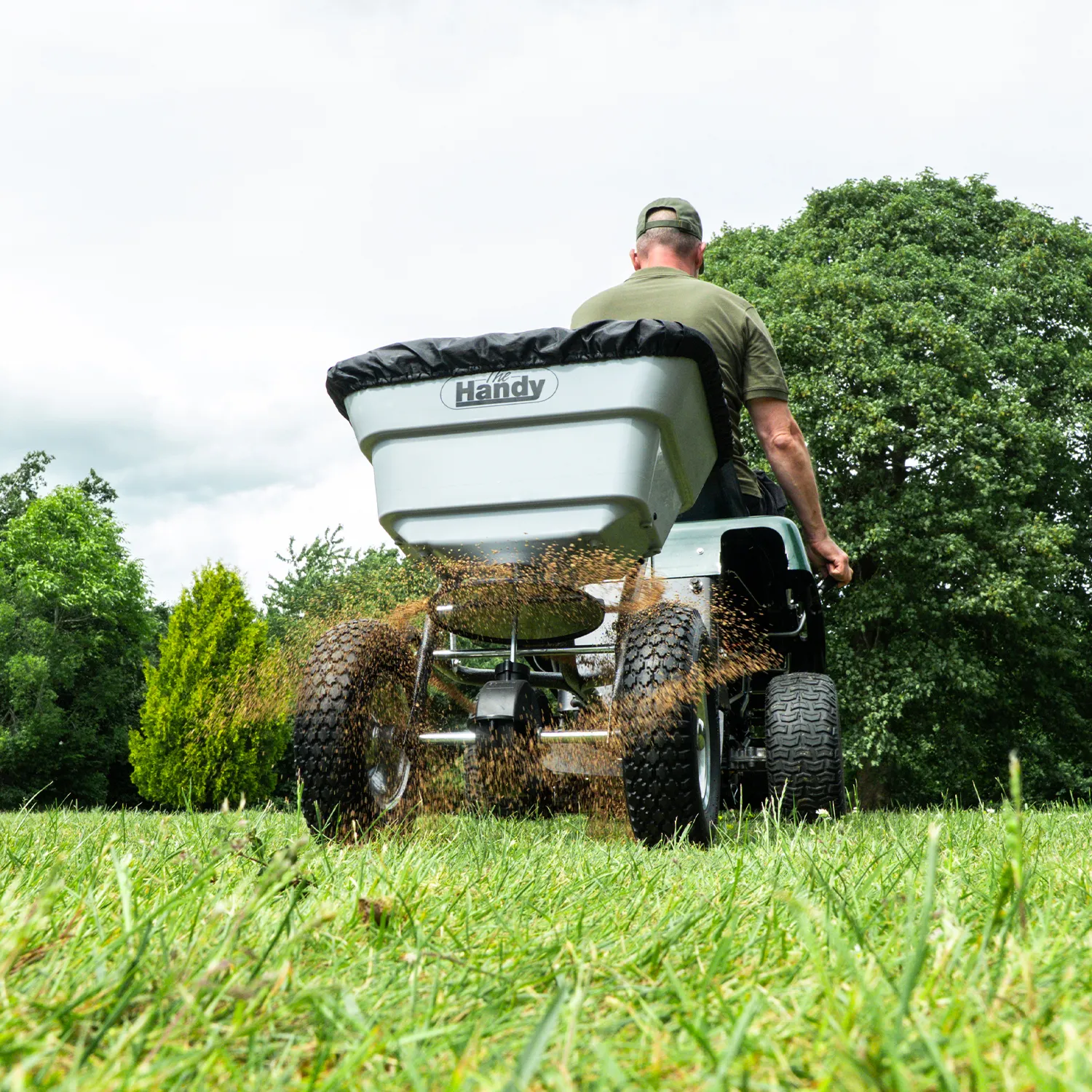 The Handy 36kg (80lb) Towed Broadcast Spreader