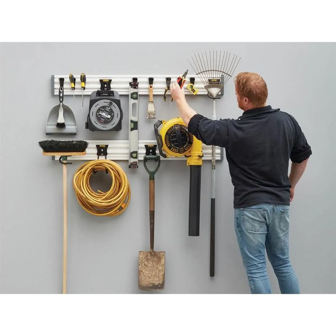 STANLEY Track Wall System Starter Kit, 20 Piece