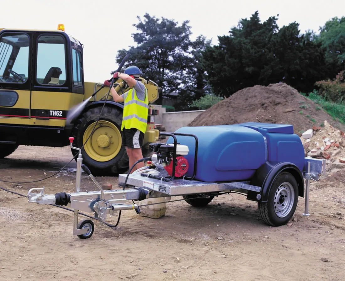 Pressure Washer and Bowser 1100L - Diesel