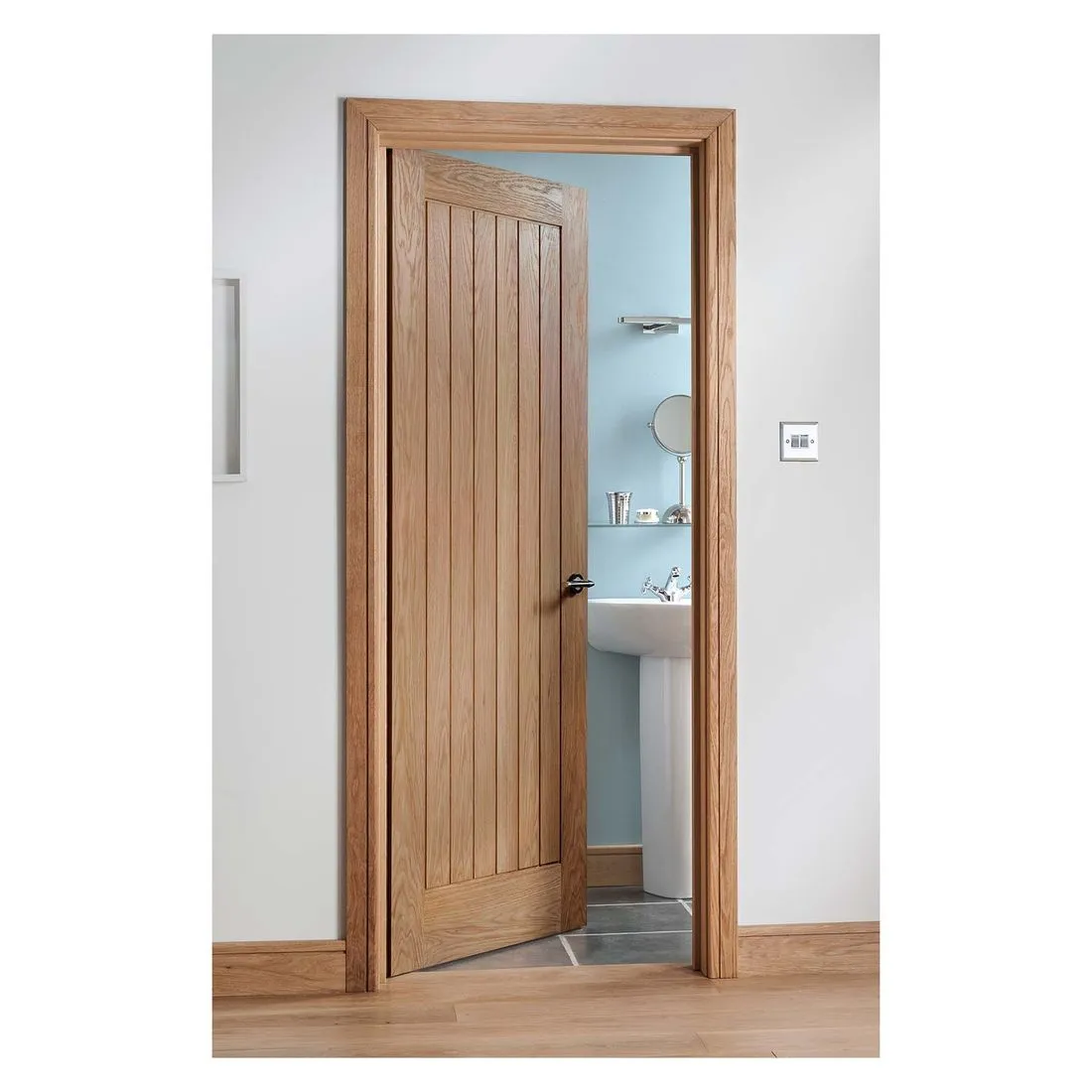 Belize Oak Door 1981 x 35mm