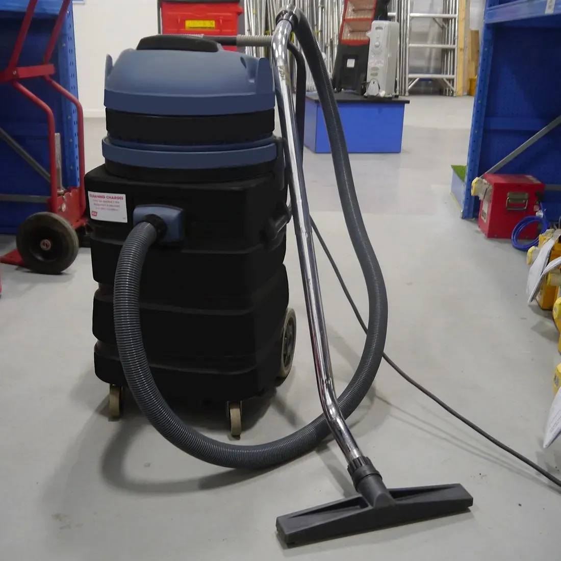 Wet & Dry Vacuum