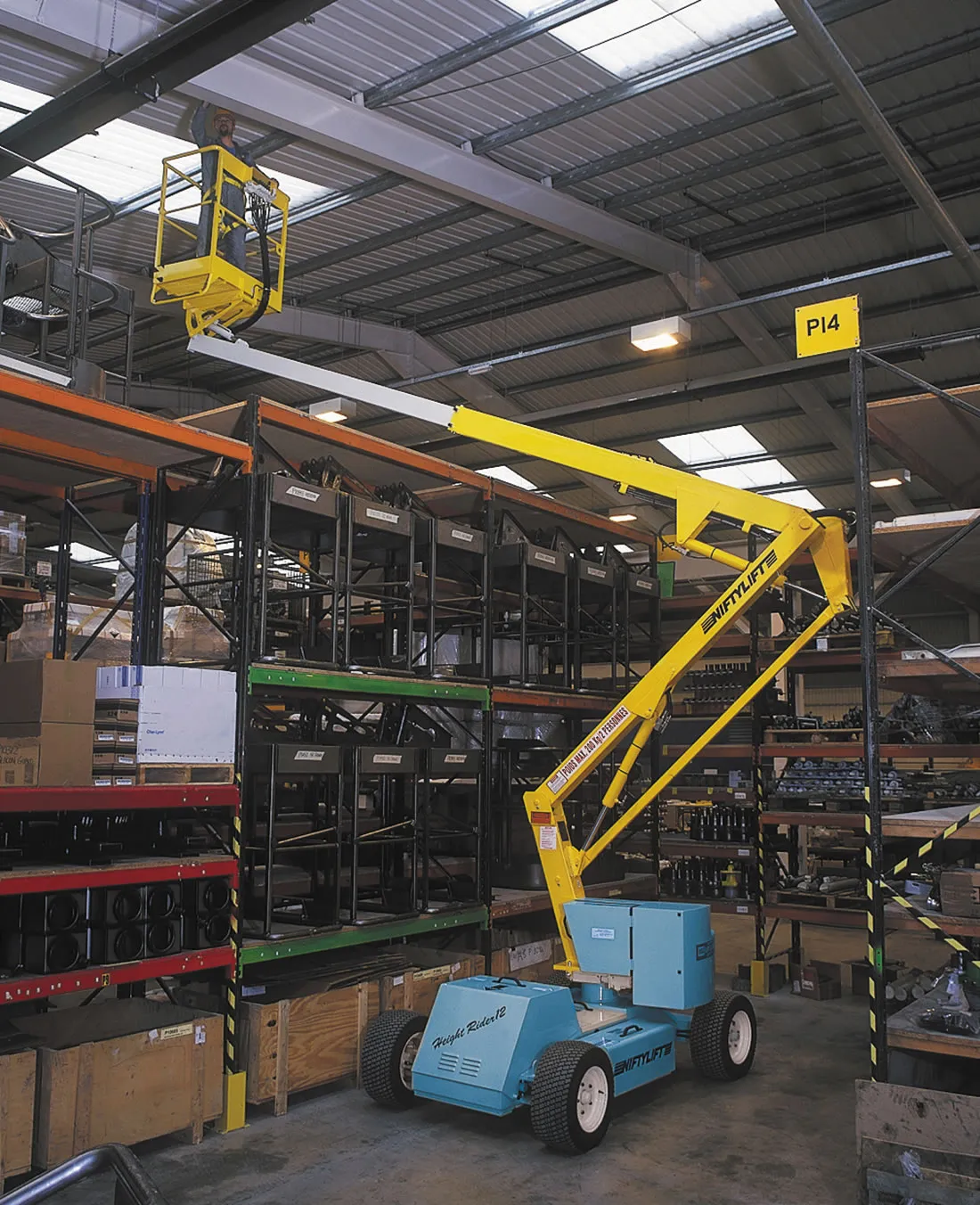 12m Self Propelled Bi-Energy Boom Lift