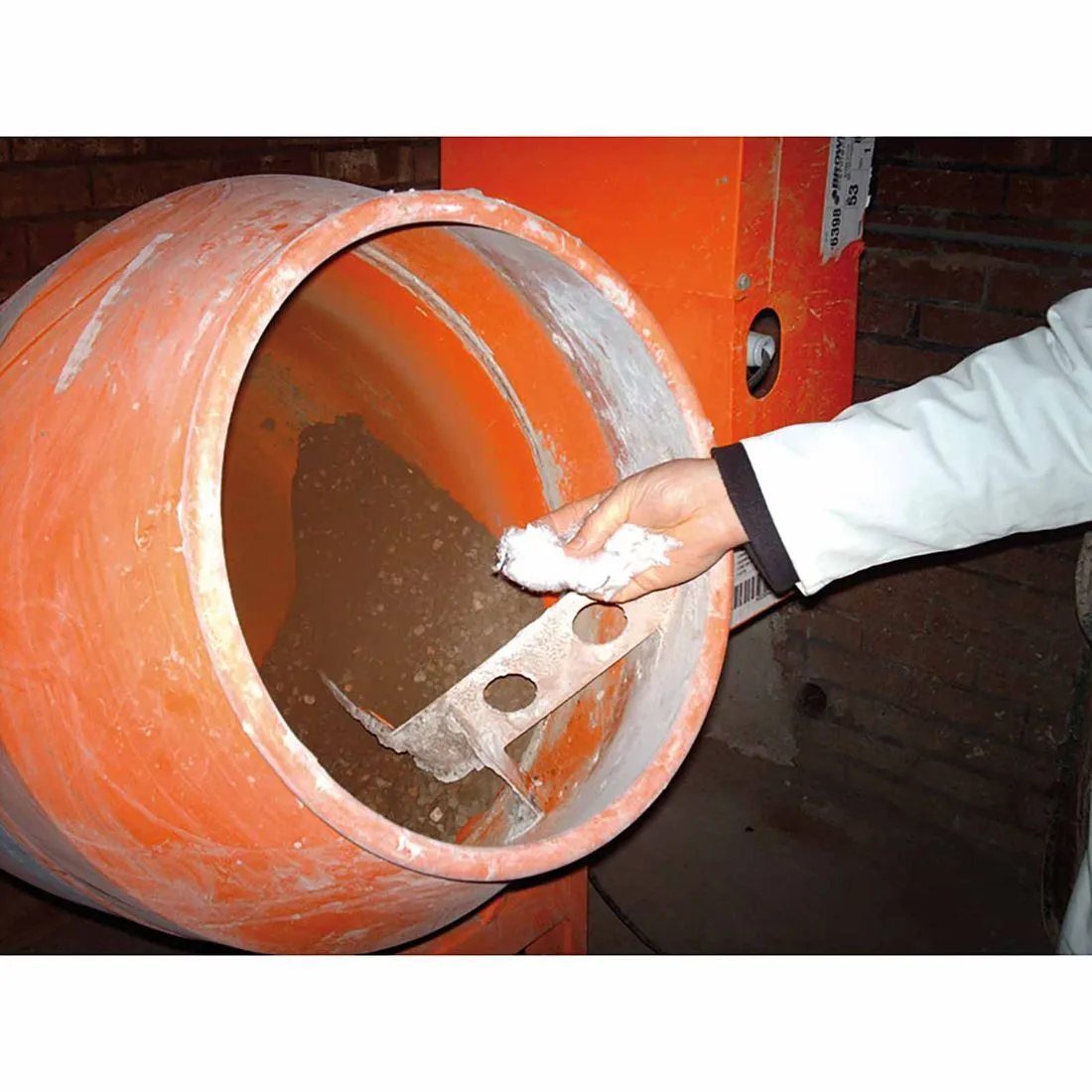 Plaster and Render Fibres 2.2mm 150g