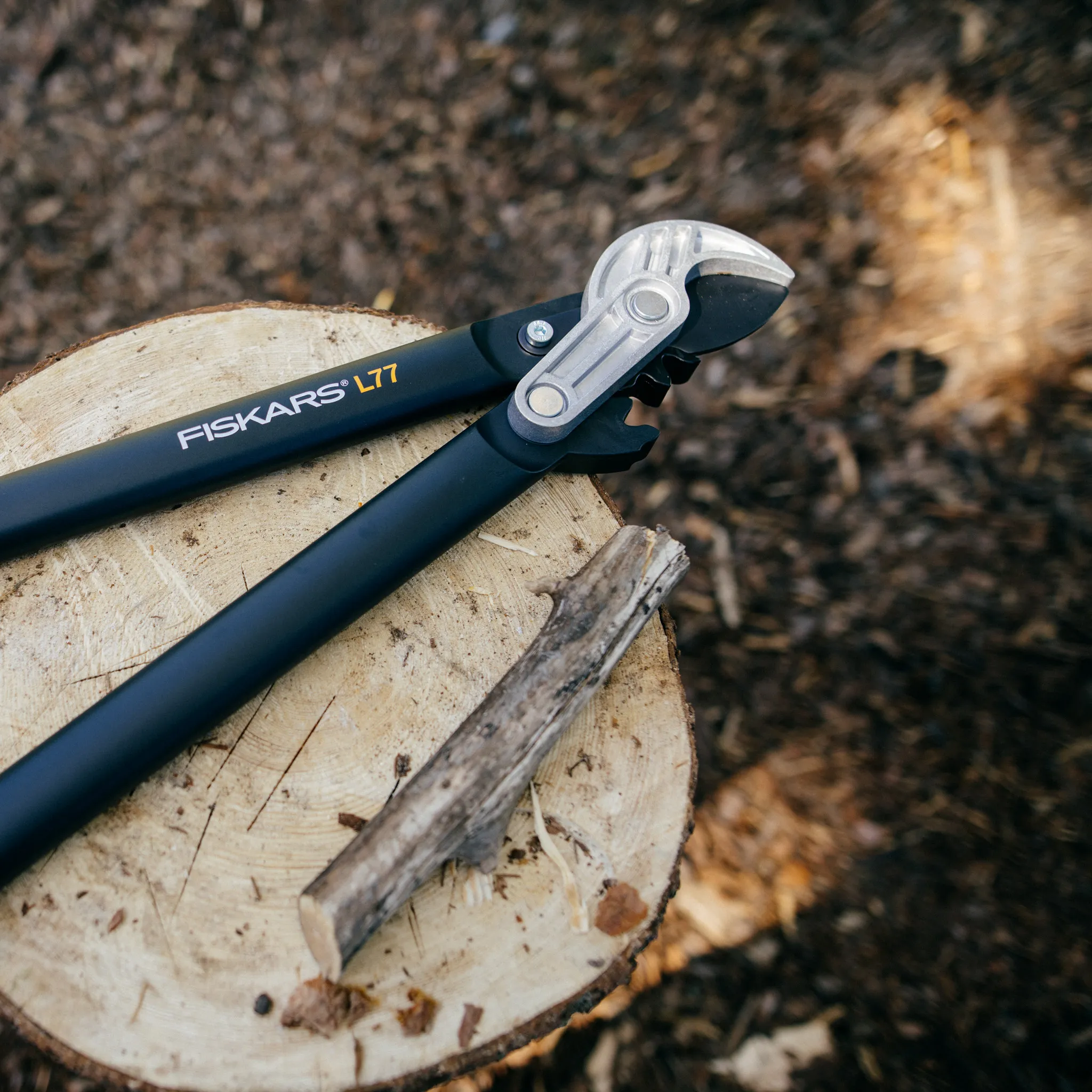 Fiskars Powergear Anvil Loppers - Large