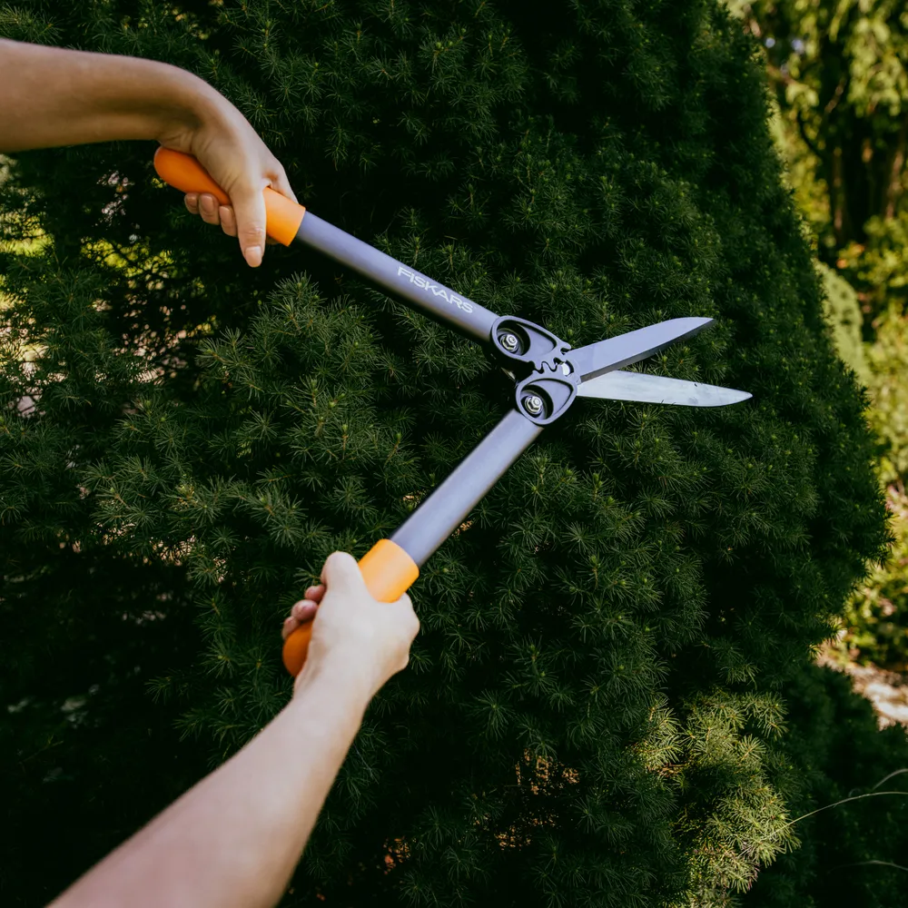 Fiskars PowerGear HS72 Hedge Shears