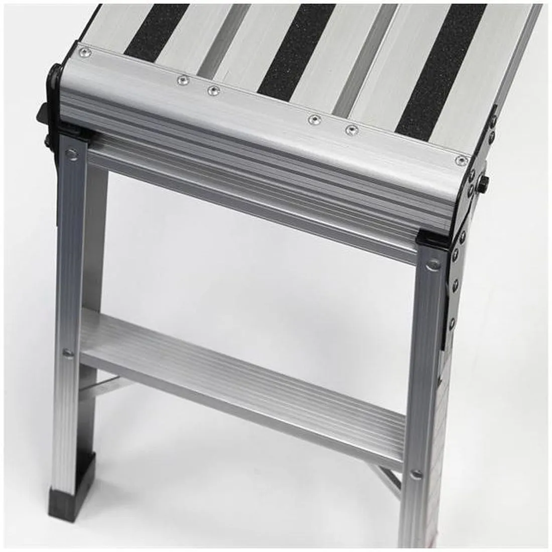 Faithfull Fold Away Step Up Aluminium L100 x H52 x W30cm