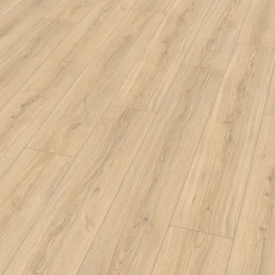 Broadstairs Natural Wood Effect Structured Laminate Flooring 1.99m²