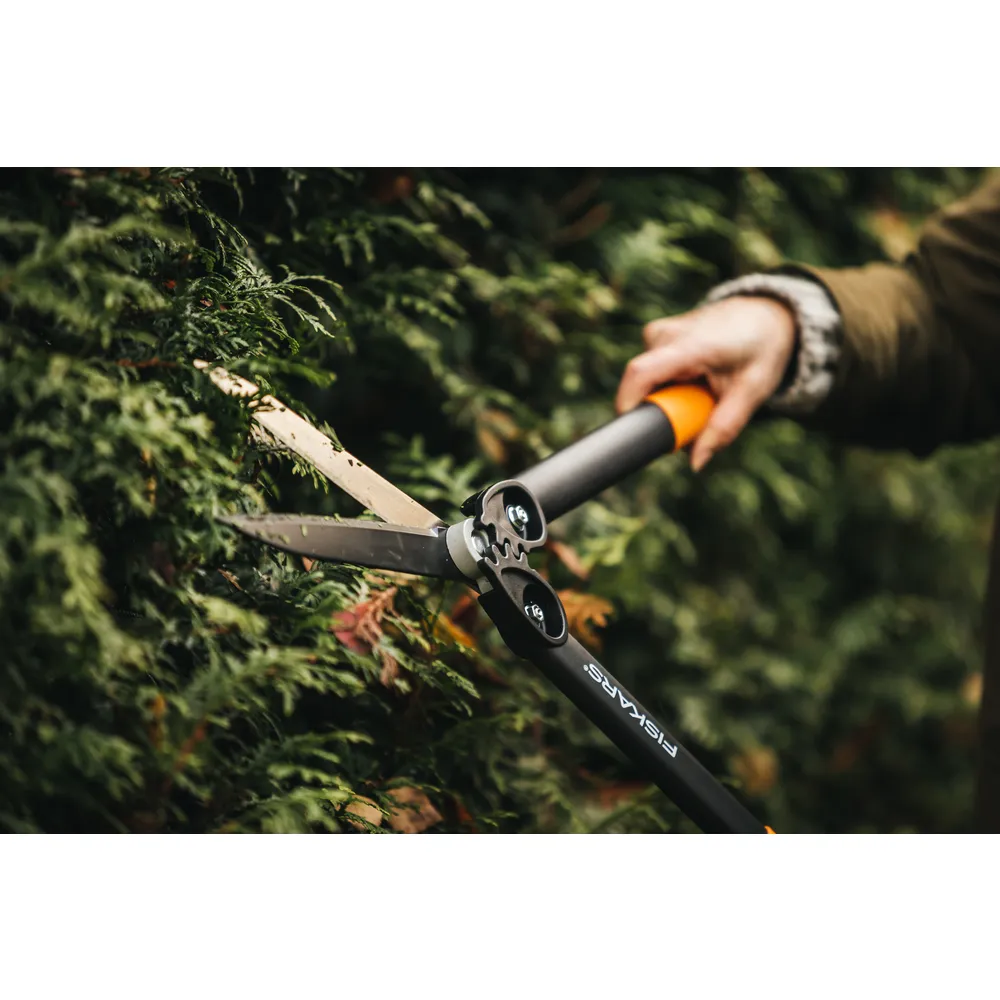 Fiskars PowerGear HS72 Hedge Shears