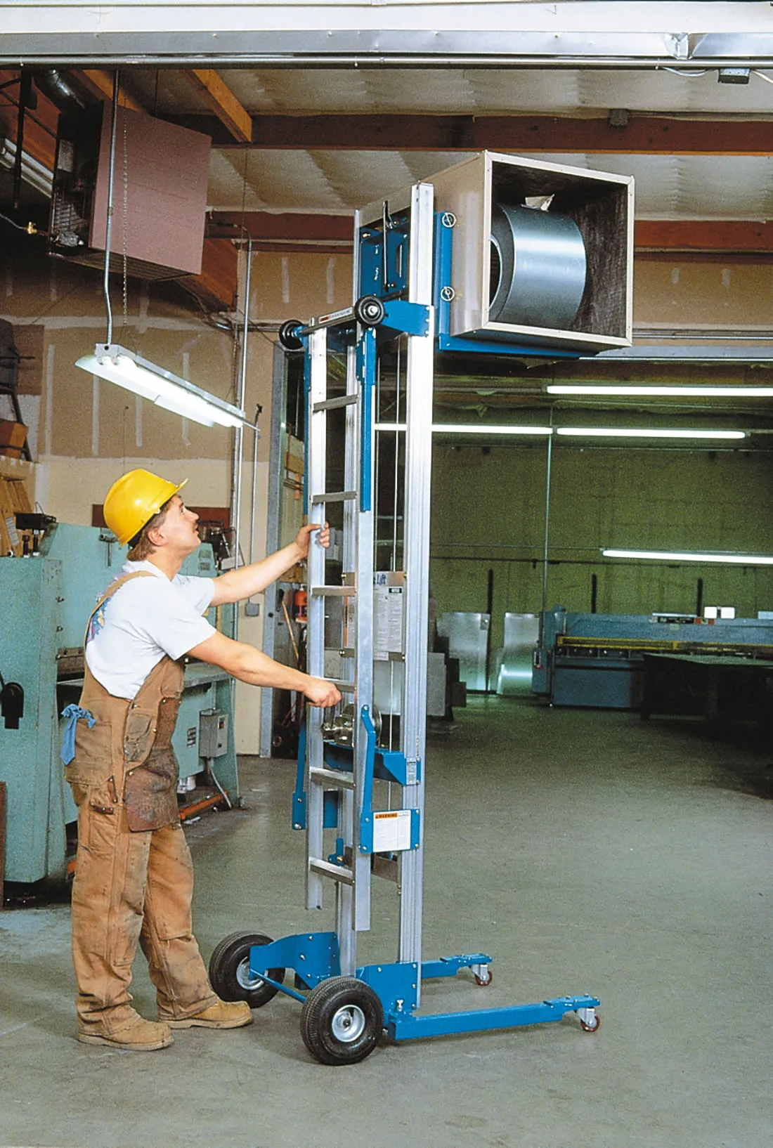 Genie Material Lifts
