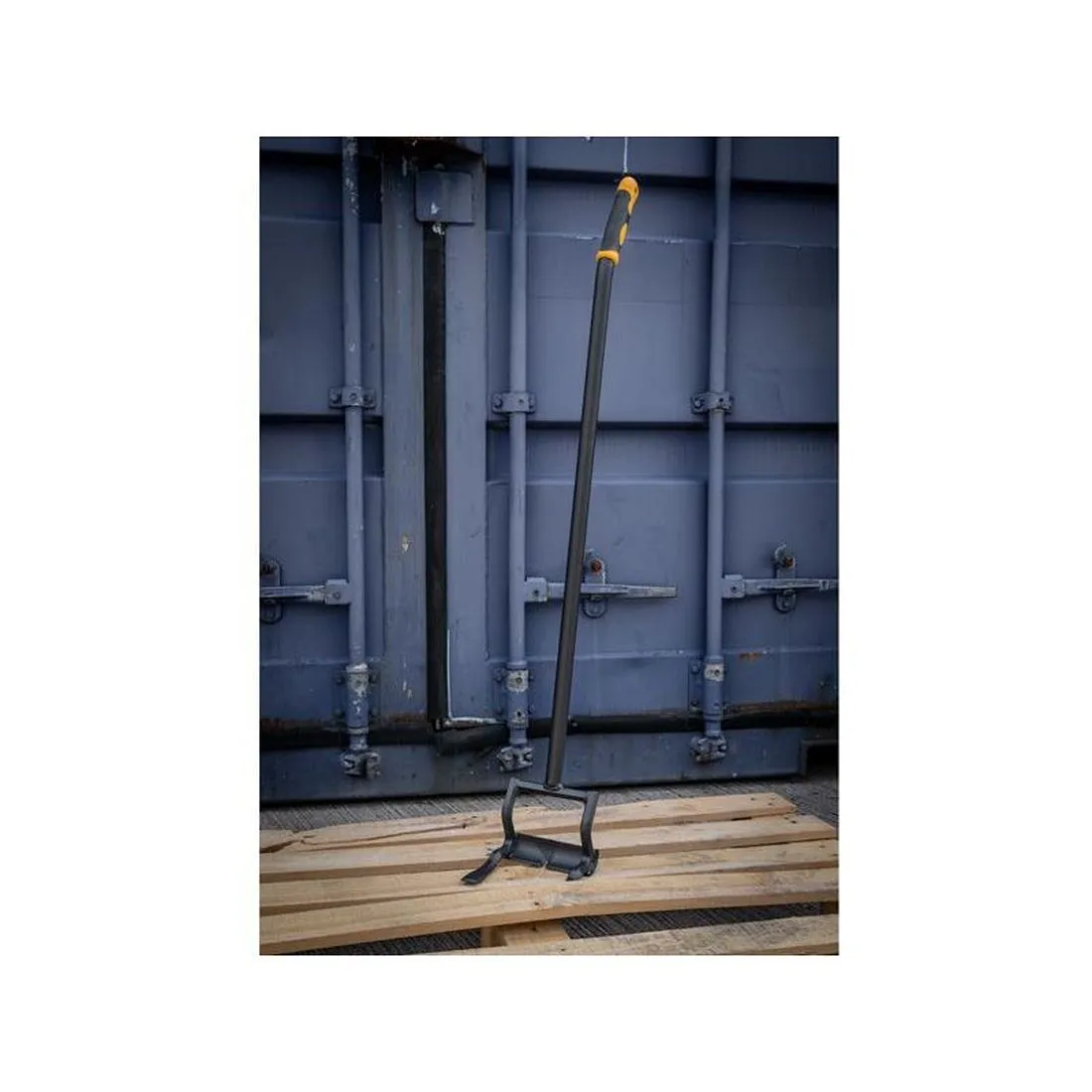 Roughneck Gorilla Pallet Buster 1.10m (43in)