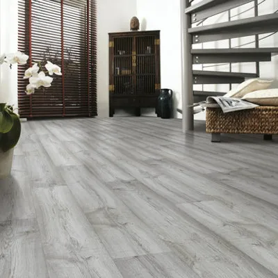 Dartmoor Plank Oak Wood Effect Laminate Flooring 1.48m²