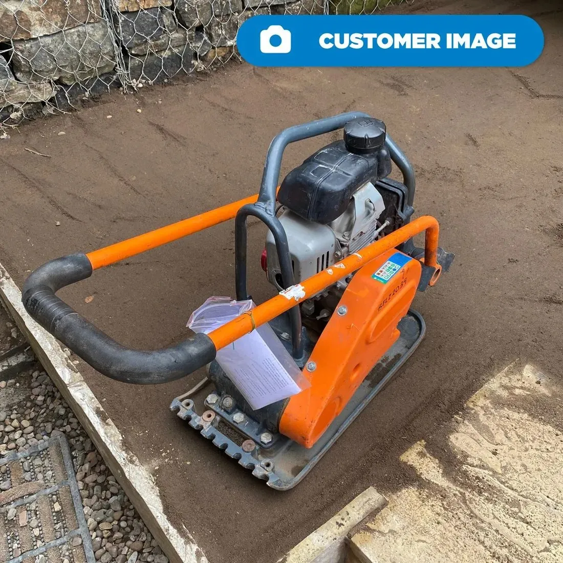 Flat Based & Light Vibrating Wacker Plate - Hire - HSS