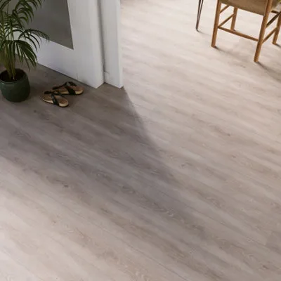 Southwell Oak Wood Effect Laminate Flooring 1.59m²