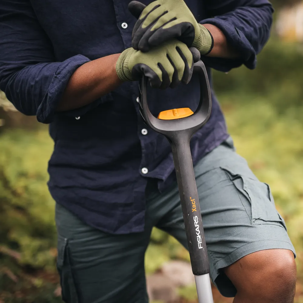Fiskars Xact Telescopic Rounded Spade