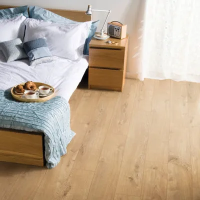 Ravensdale Plank Oak Effect Laminate Flooring 1.48m²