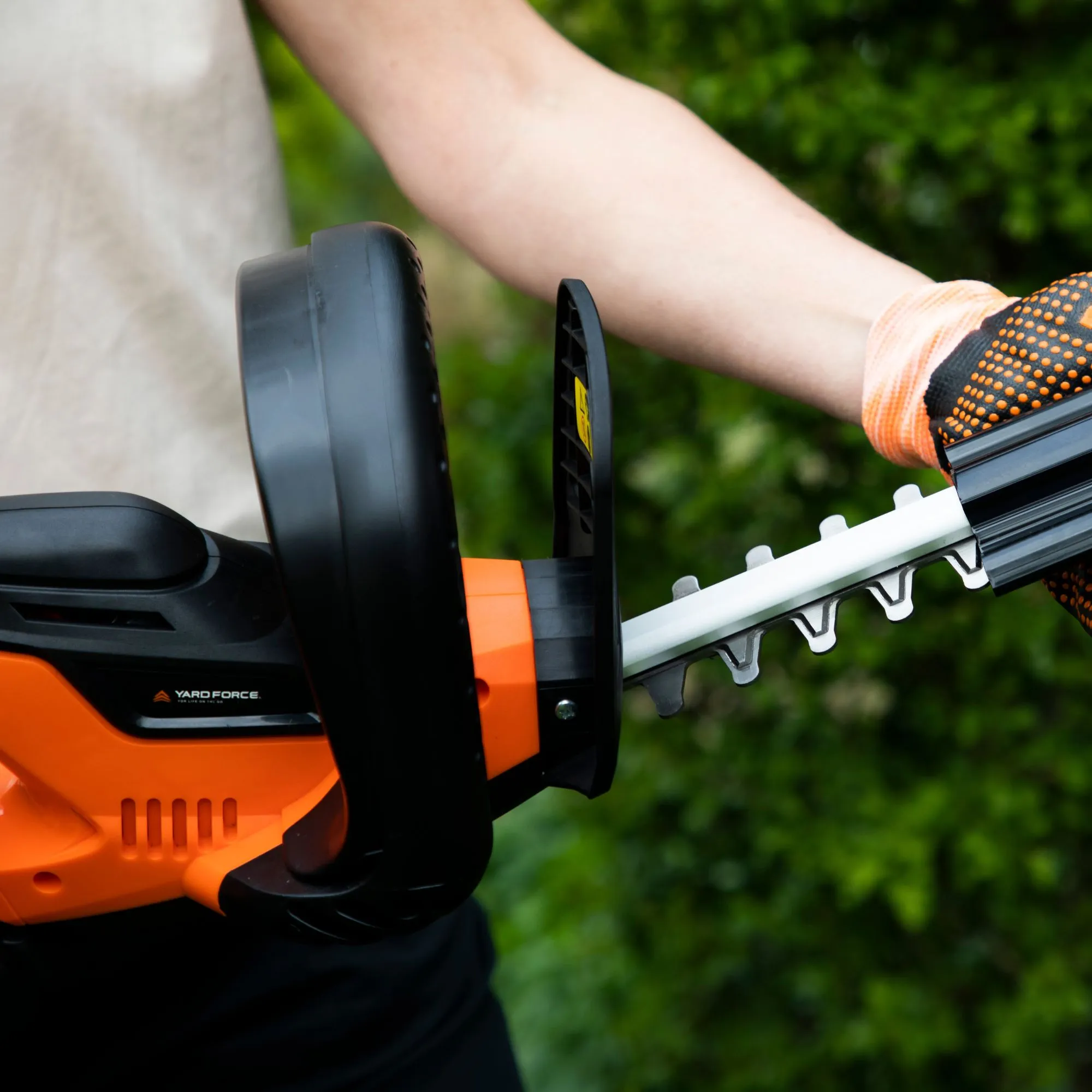 Yard Force 20V Cordless Hedge Trimmer