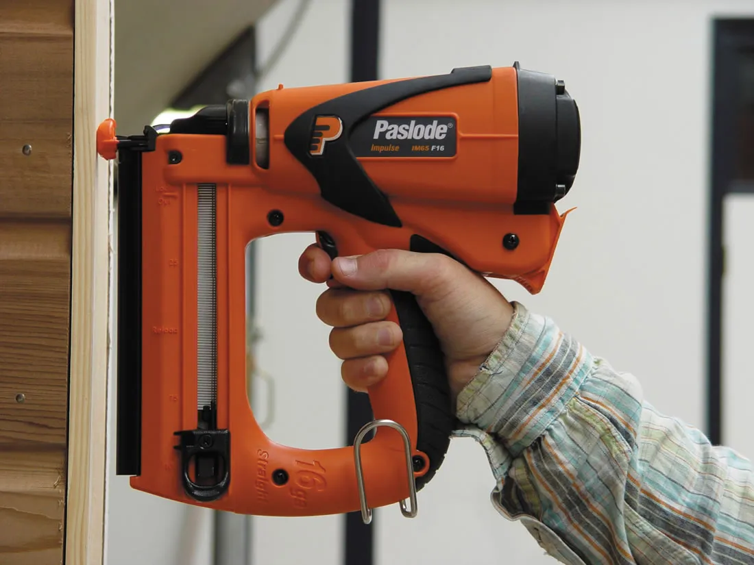Power Fastening Brad Nailer Straight 2nd Fix