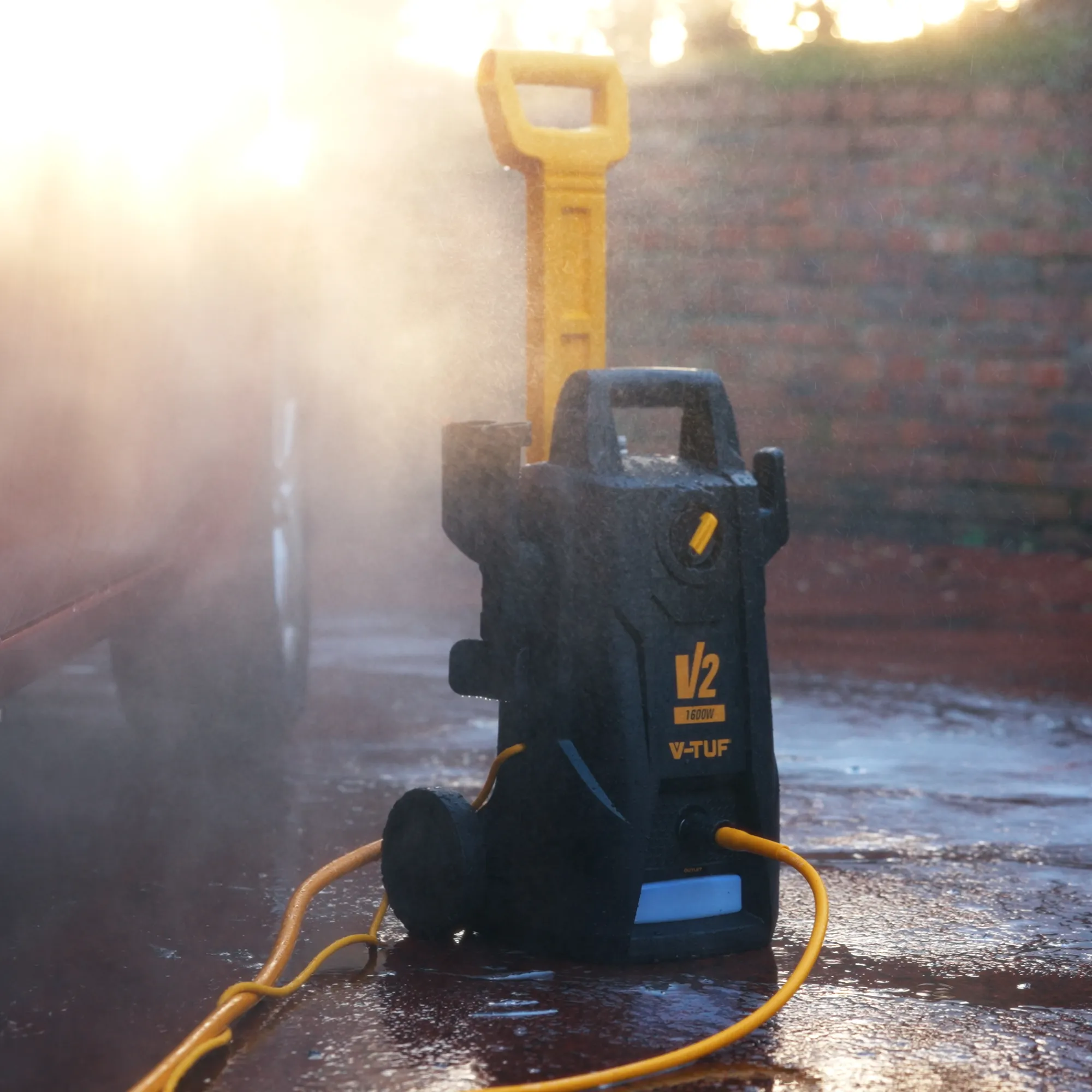 V-TUF Portable Pressure Washer X2 240V with Professional Accessories