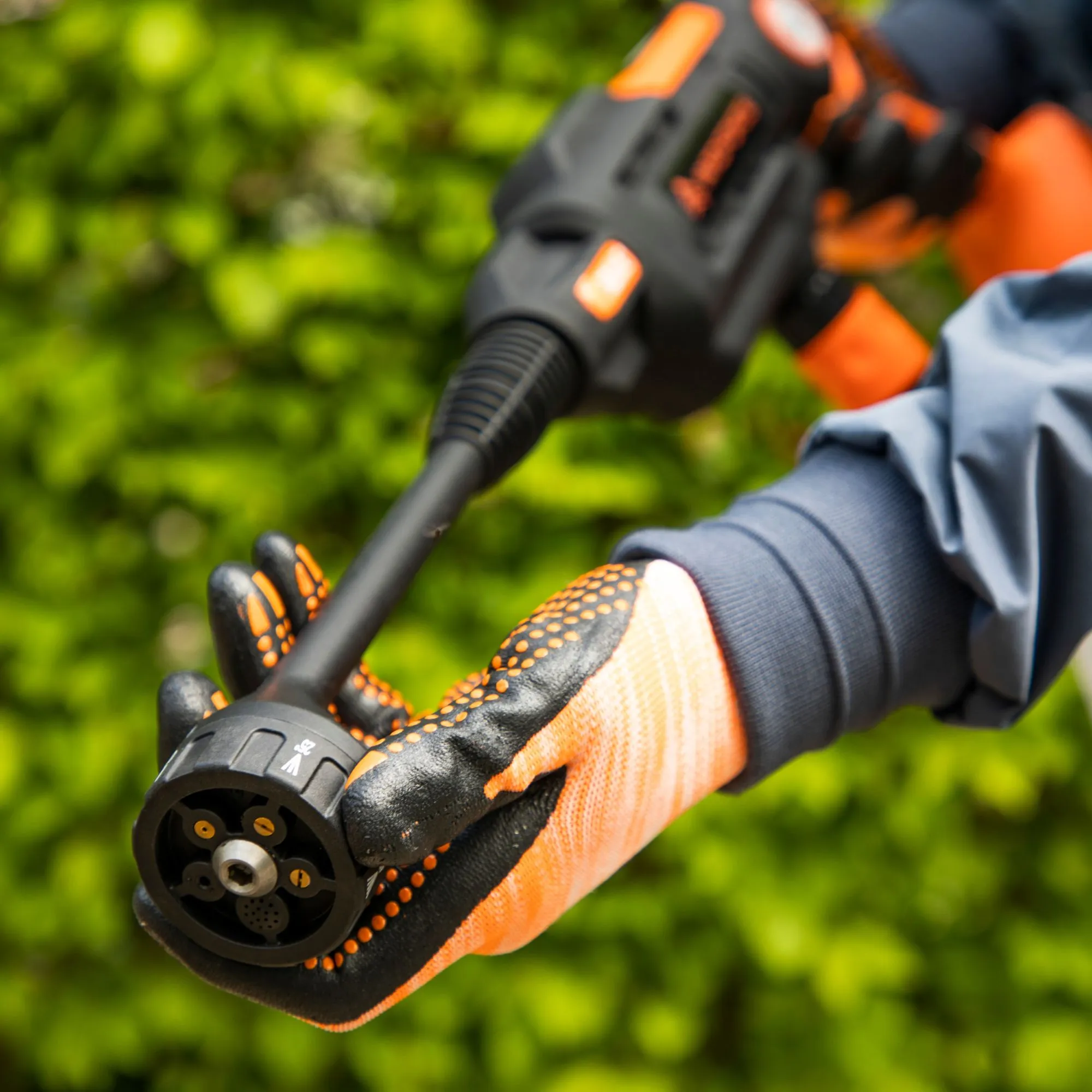 Yard Force 20V 2.5Ah Cordless Pressure Cleaner